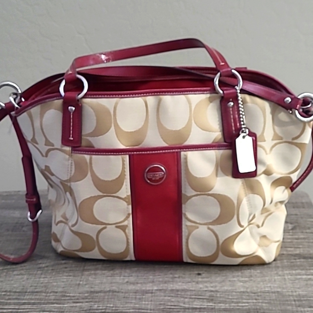 COACH Purse New W/O Tags